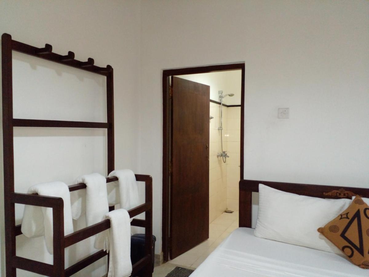 Muduna Walawwa Resort Kandy Exterior photo